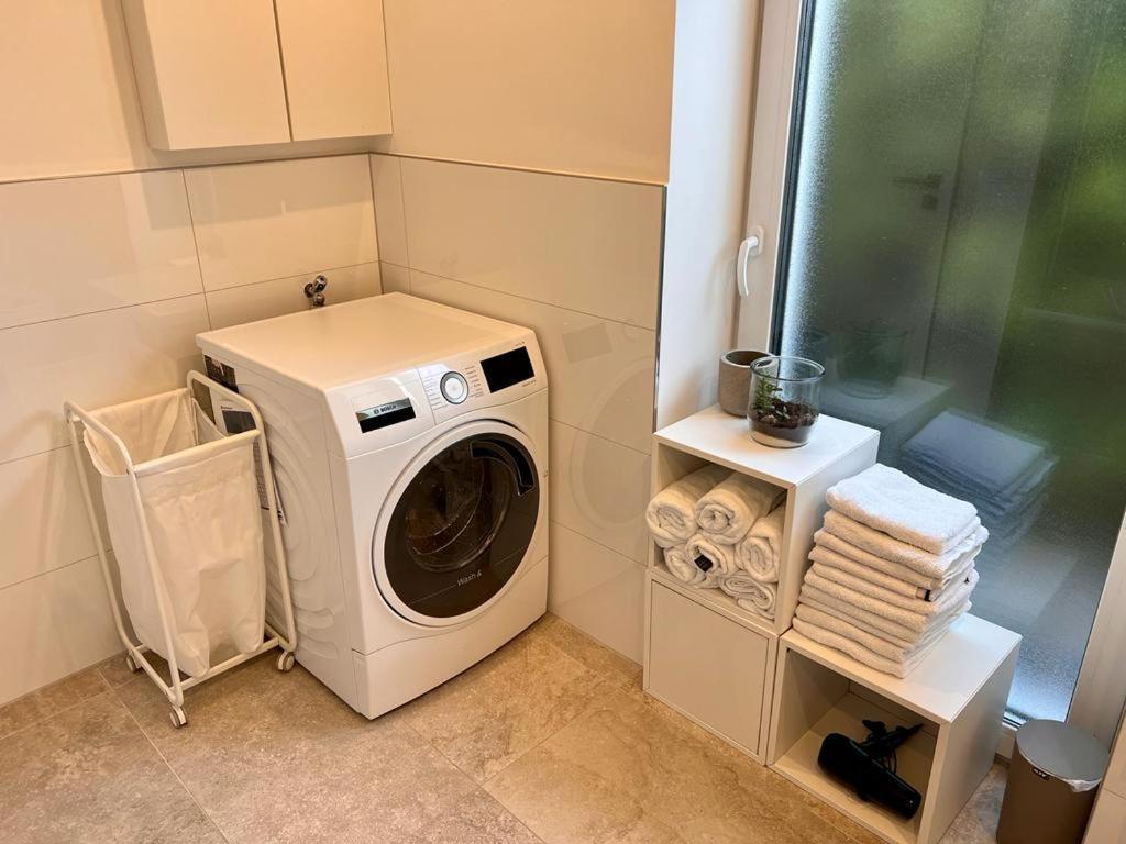 Apartments Bei Playmobil Eg,130M2,Grosse Terassen,24H Self Check-In, Free Parking Zirndorf Exterior photo